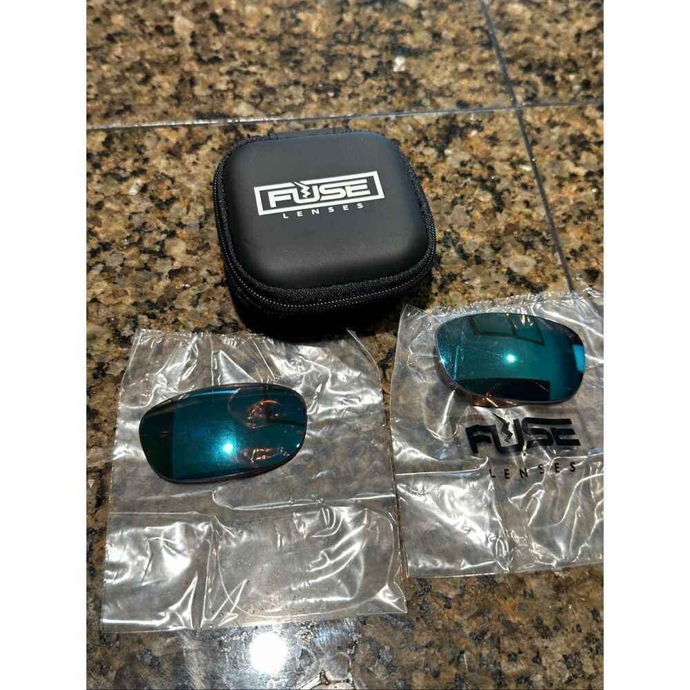 Fuse premier glacier mirrored polarized lenses